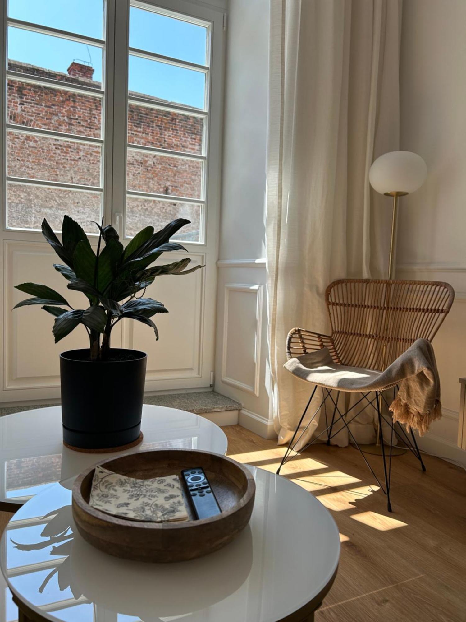 Apartament Przy Bulwarze Wroclaw Ngoại thất bức ảnh